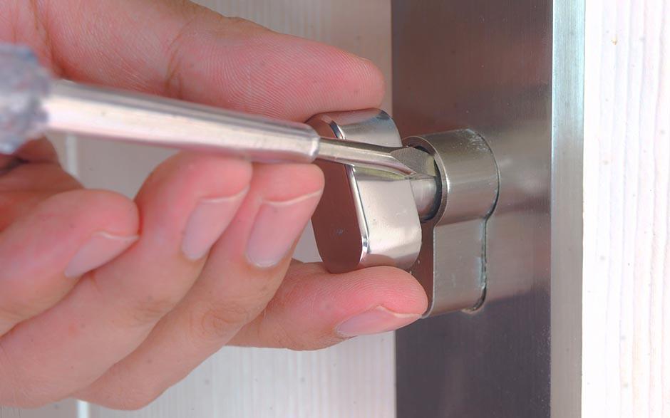 serrurier porte claquée Le Mée-sur-Seine